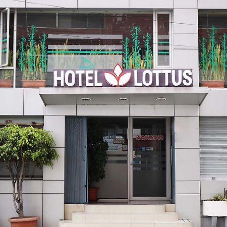 Hotel Lottus Quito Extérieur photo