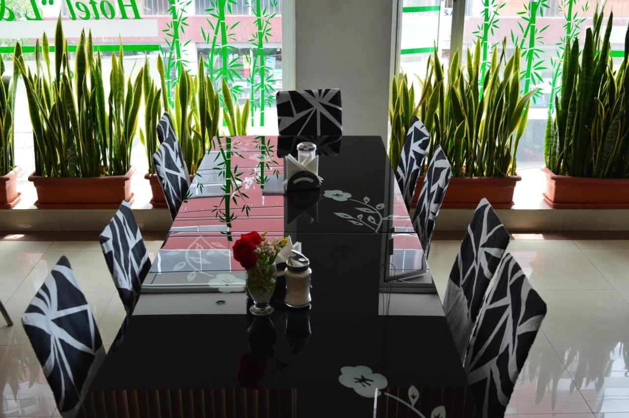 Hotel Lottus Quito Extérieur photo